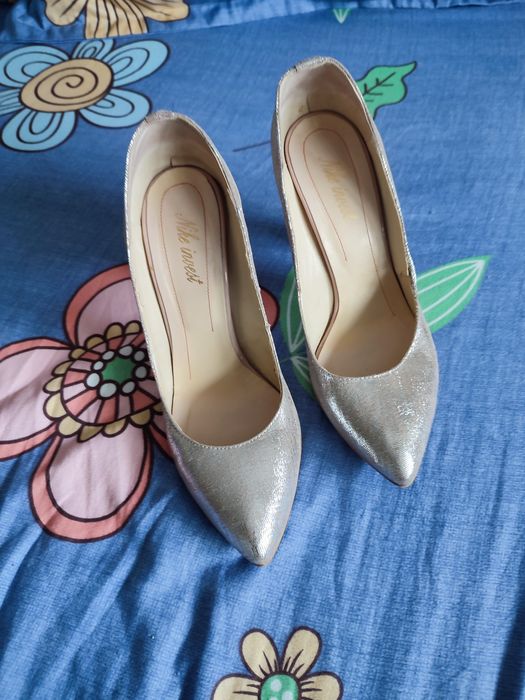 Pantofi piele mărimea 38