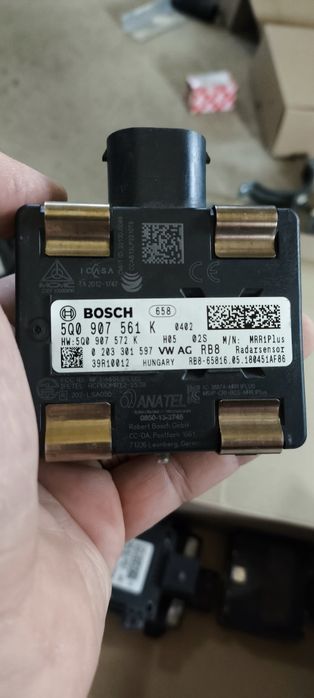 Vând senzori radar (Distronic / ACC / Corner Radar) originali. Prețuri de lichidare, cele mai mici din piață!