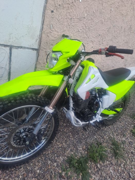 Эндуро 300кубов ,,