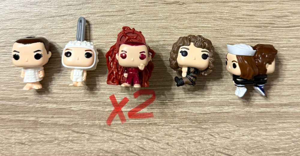 Stranger things kinder joy eleven nancy robin steeve размяна