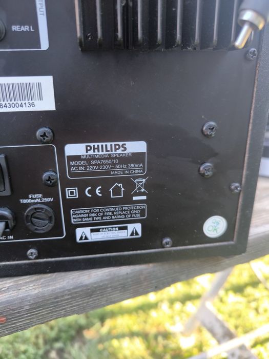 Sistem 5.1 Philips pentru calculator