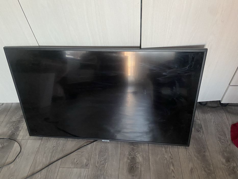 Продам телевизор samsung