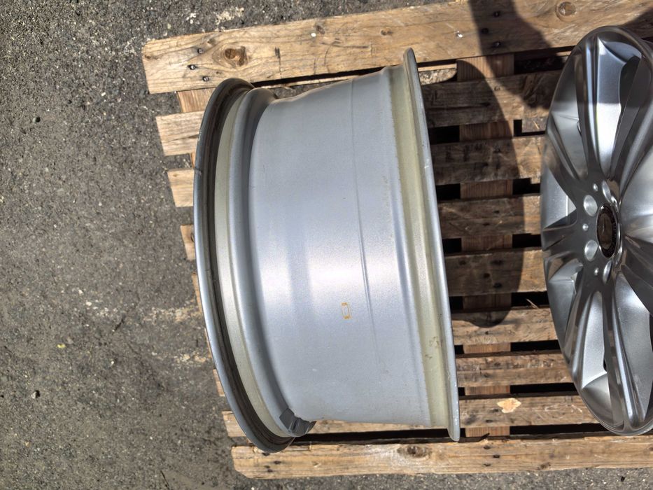 19 цола 5 х 112 мм Мерцедес Ес Класа 222 - 2 броя Чисто нови !