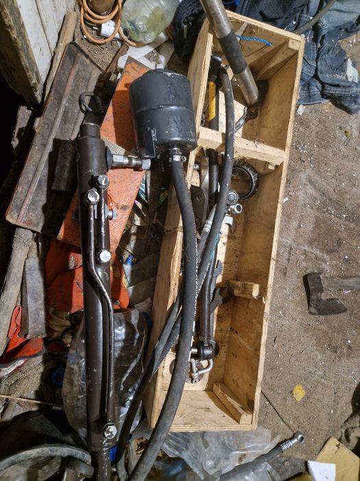 Servo de tractor 445