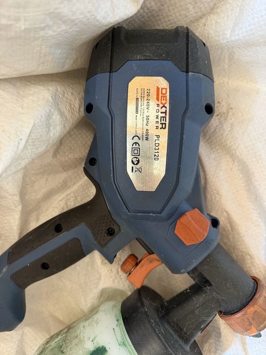 Pistol pentru vopsit electric si autofiletanta 500 lei ambele