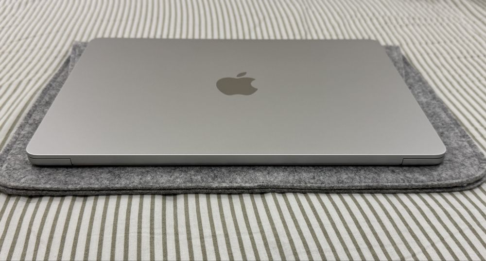 Macbook air 2025 m4 256gb