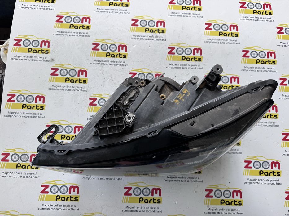 Far stanga Seat Leon 4 2020-2026