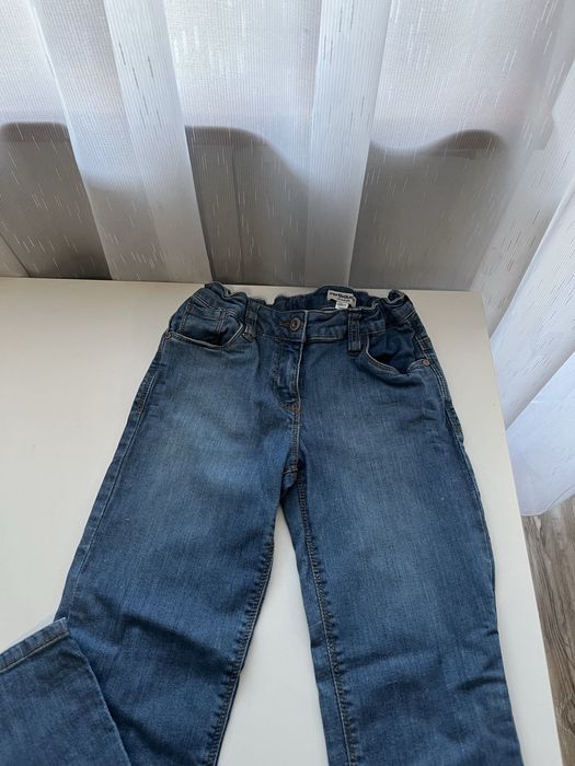 Дънки за момче.