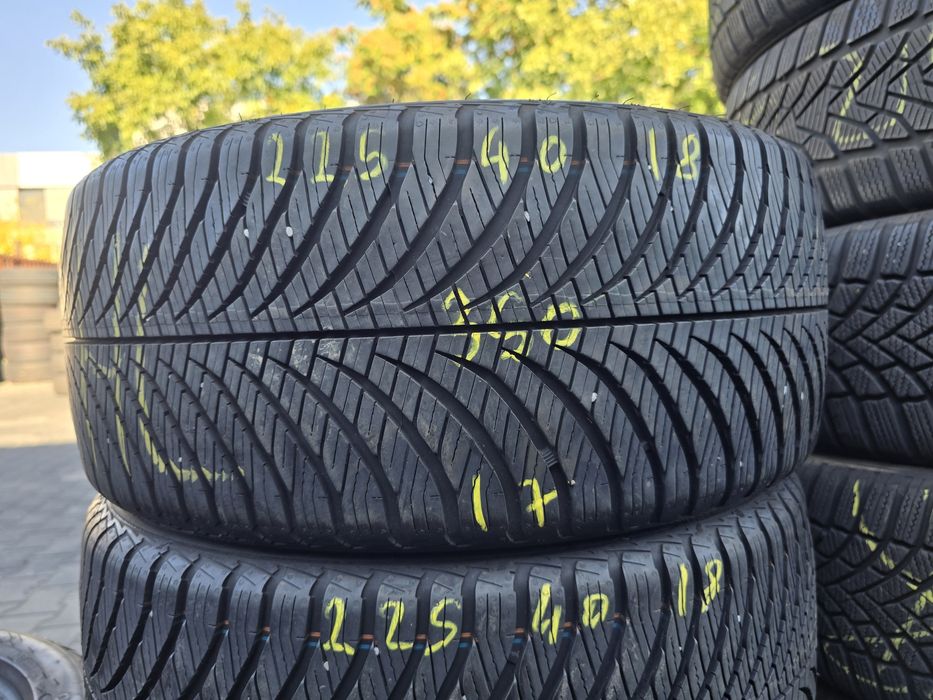 225 40 18 Goodyear m+s 4 sezoane