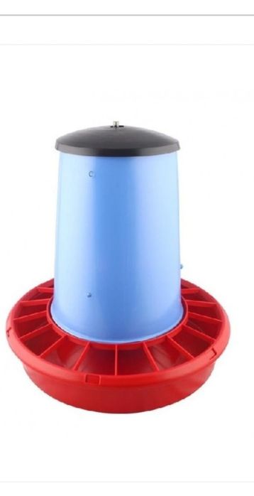 Hrănitoare pentru păsări