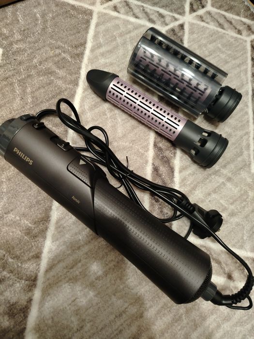 Електрическа четка за коса philips