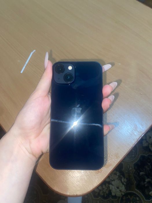 Продам iPhone 13 128gb