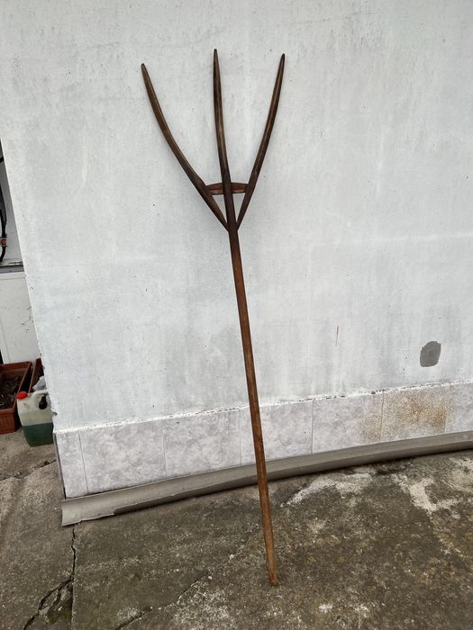 Дървена вила - продава се