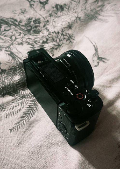 Камера SONY ZV-E 10