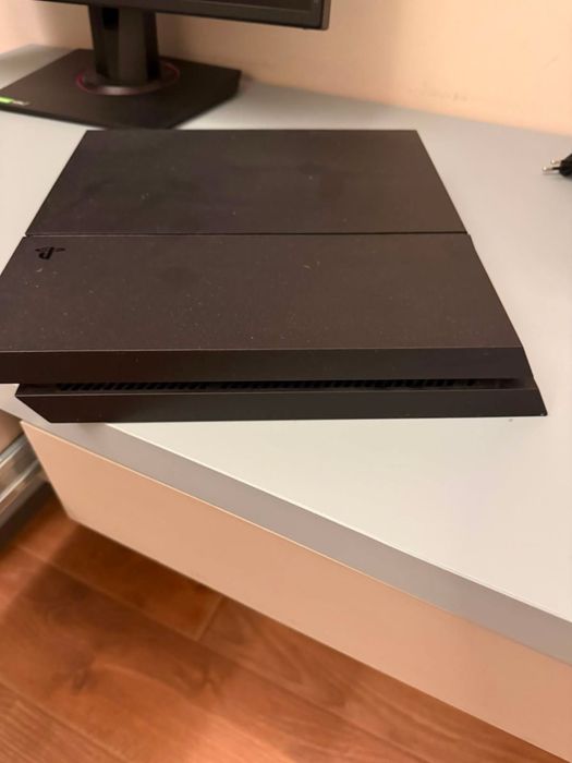 Playstation 4+ подарък клавиатура