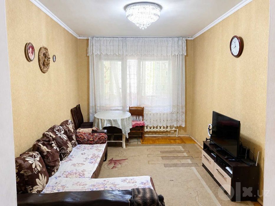 Ипотека Ахмад Югнакий 3/2/5 Балкон 2*6 № 76 Умида
