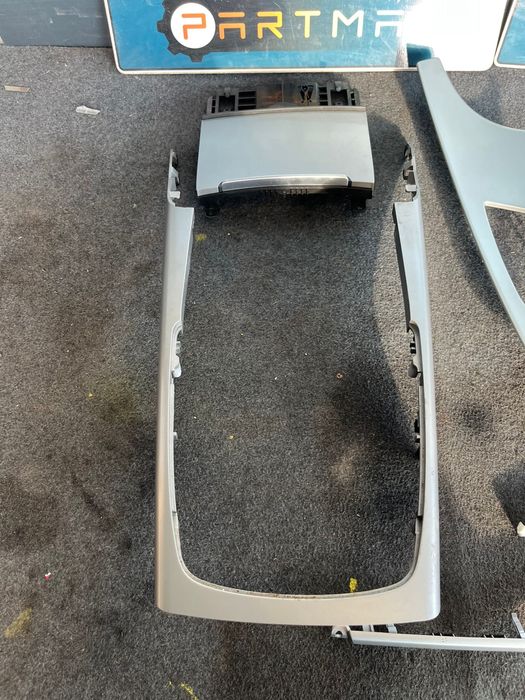 Интериорни лайсни за Ауди AUDI A6 C7 4G сиви обикновенни