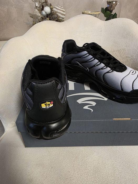Adidasi nike tn 40-44
