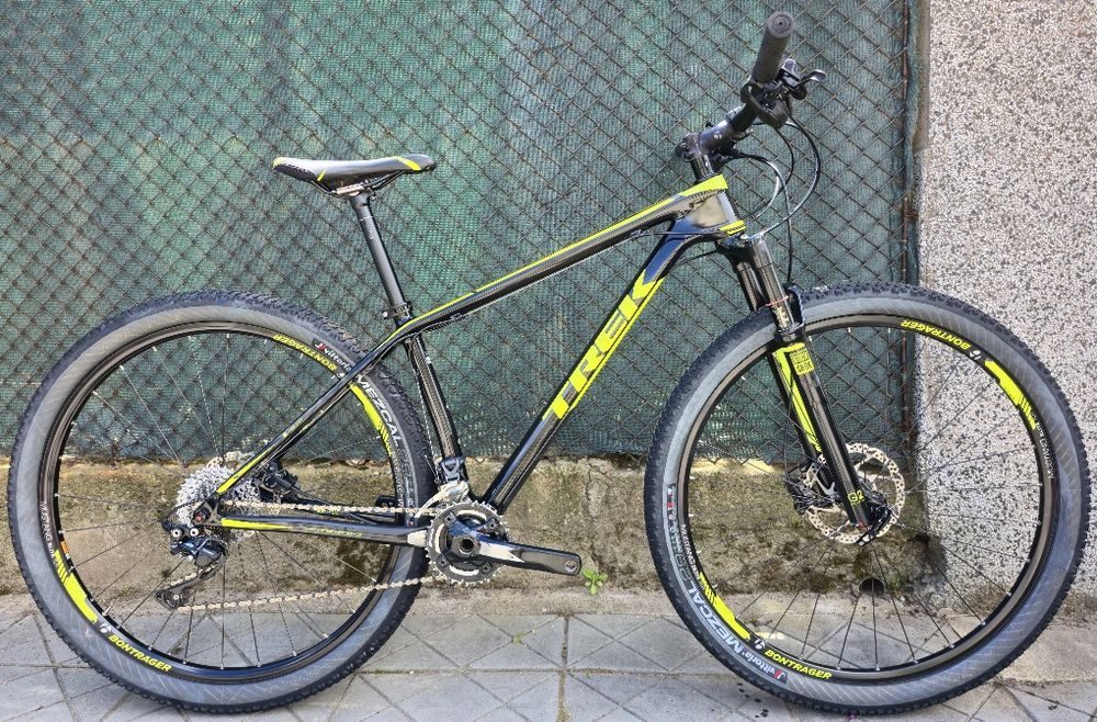 Trek Superfly Carbon 29 цола 2х10 XT Въздушна вилка Rockshox Recon Проходни оси М размер