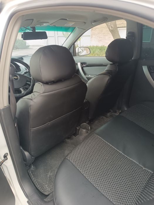 Узимнинг машинамни тезда сотмокчиман