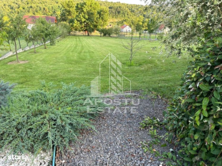 Casa de vacanta cu. teren 31.300  Nadas, 38 km de Timisoara.