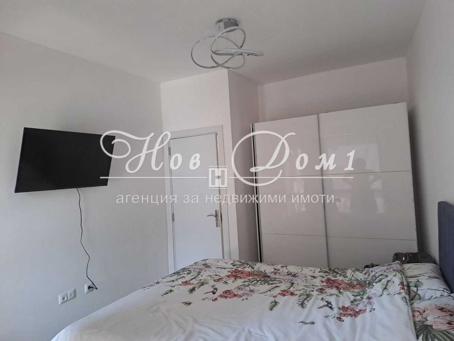 Дава се под наем Двустаен апартамент в Варна, Колхозен пазар - 70 кв.м за 600 € - Снимка #2