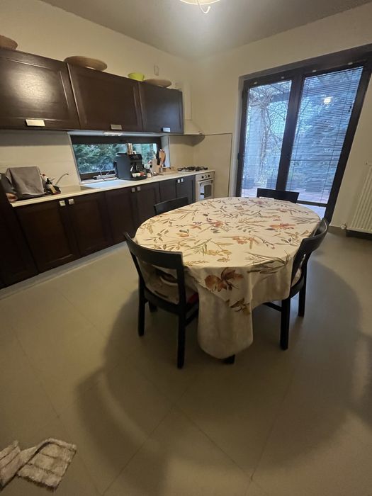 Vila Strada Trivale S+P+E1+M