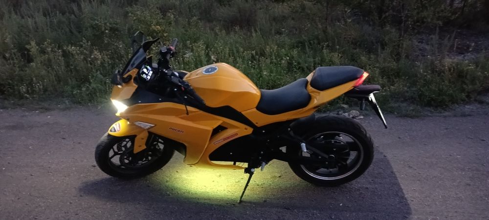 Дукати понигал 799