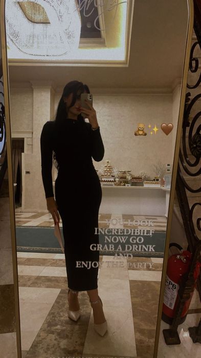 Hostess și manechini