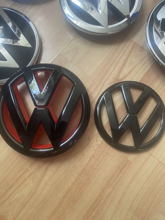 Set embleme negre Volkswagen Passat B7,Golf 6,Caddy,Jetta,Golf Plus