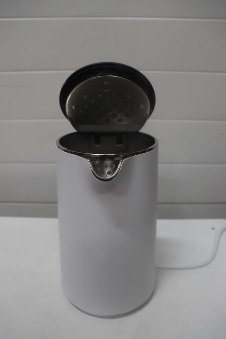 Електрическа кана Midea 1.5L (MK-HE1533) 2200W, регулиране на темп.