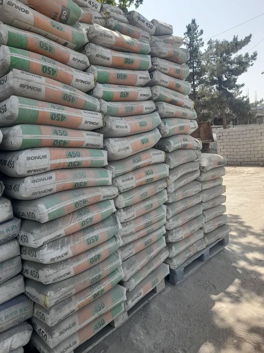 Sement optim narxda birinchi qul  660 sum qopi 33 000
