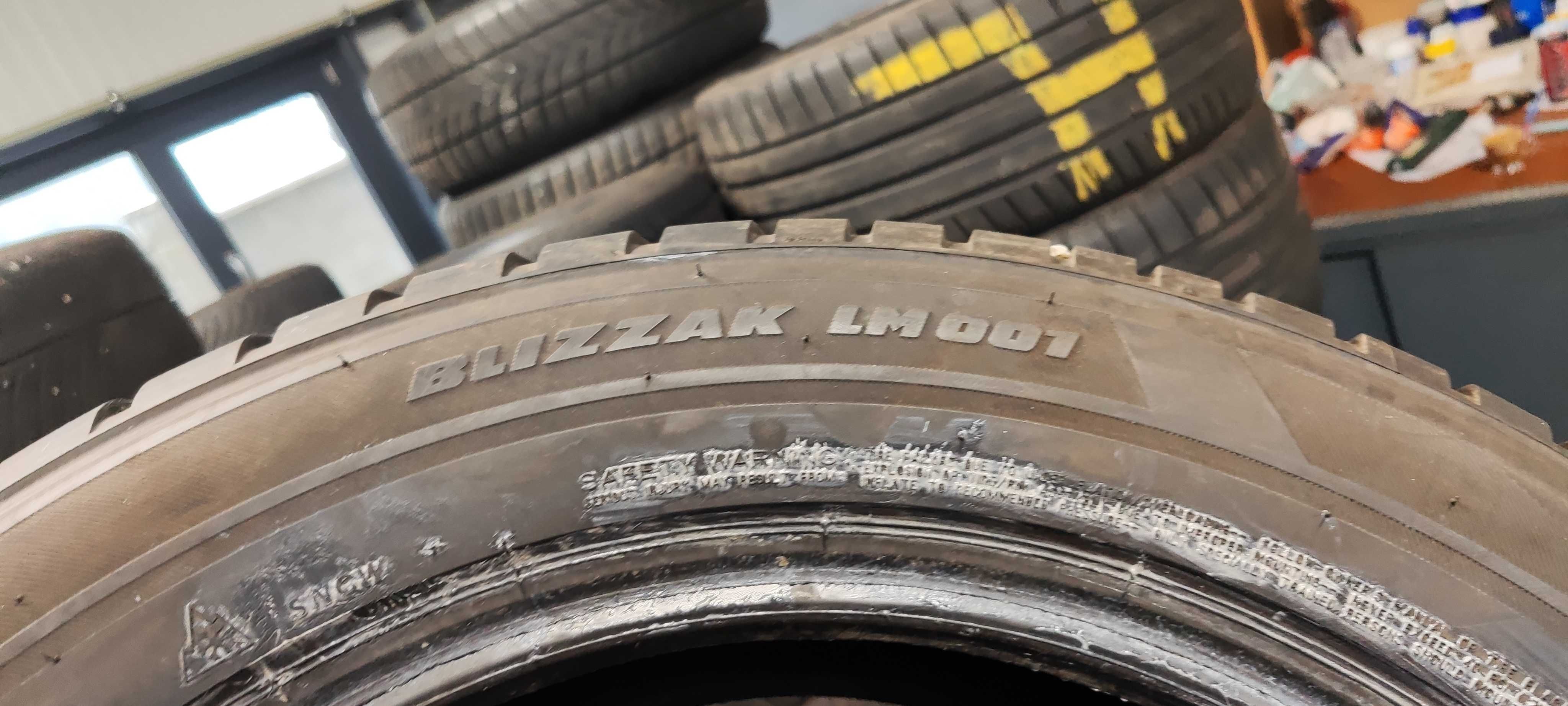 2бр.зимни гуми 235/55/18 Bridgestone гр. Нови пазар • OLX.bg