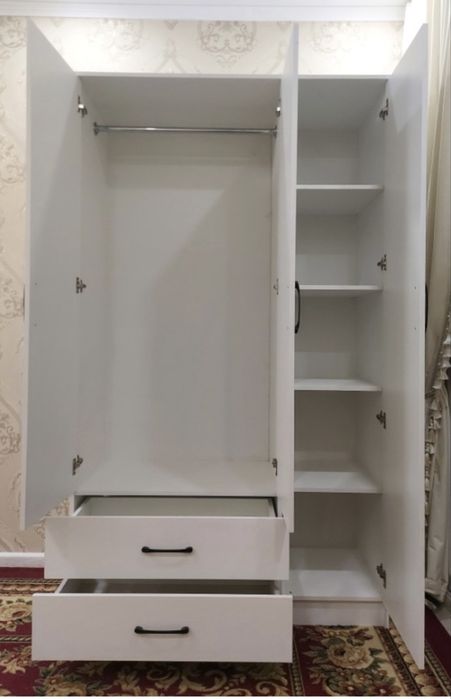 Продам шкаф для спальни