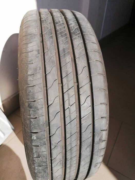 Летни гуми Goodyear 205 60 16