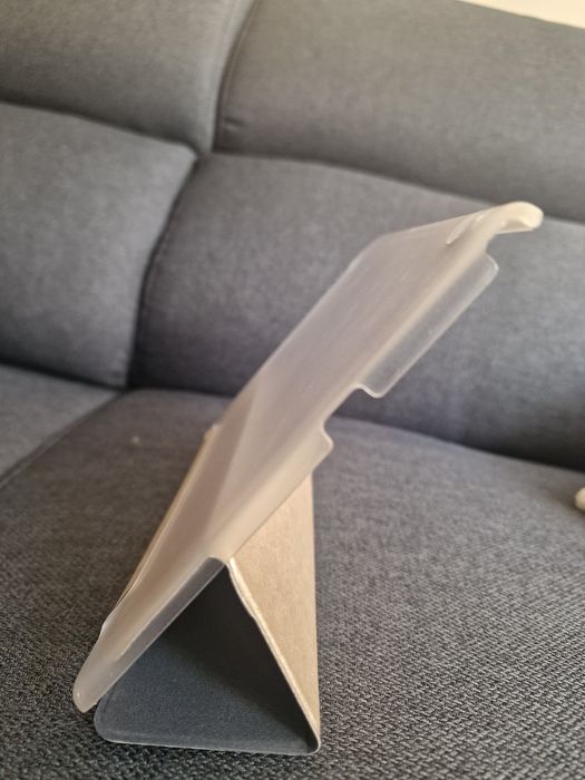 Калъф за таблет 9.6