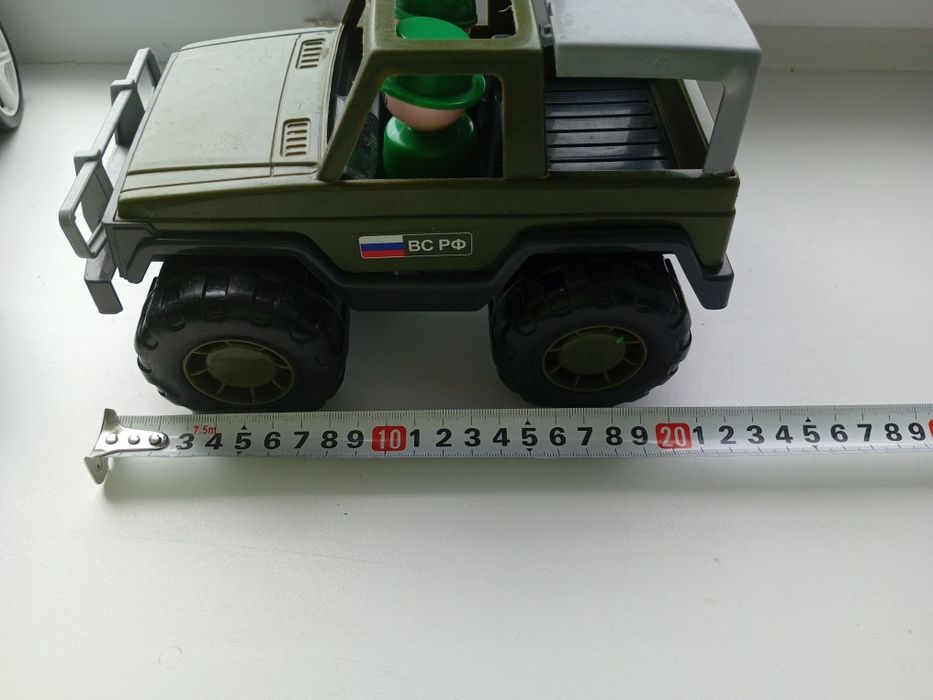 Продам игрушки для мальчиков