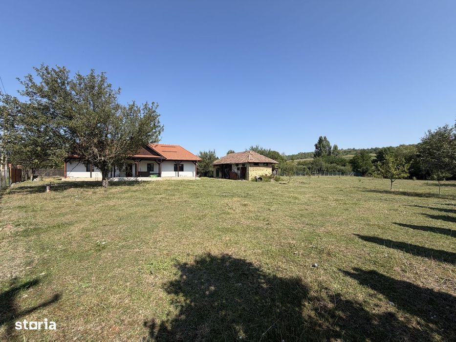 Casă stil tradițional sat Doba cu 2.900 mp teren la 15 minute de Zalău