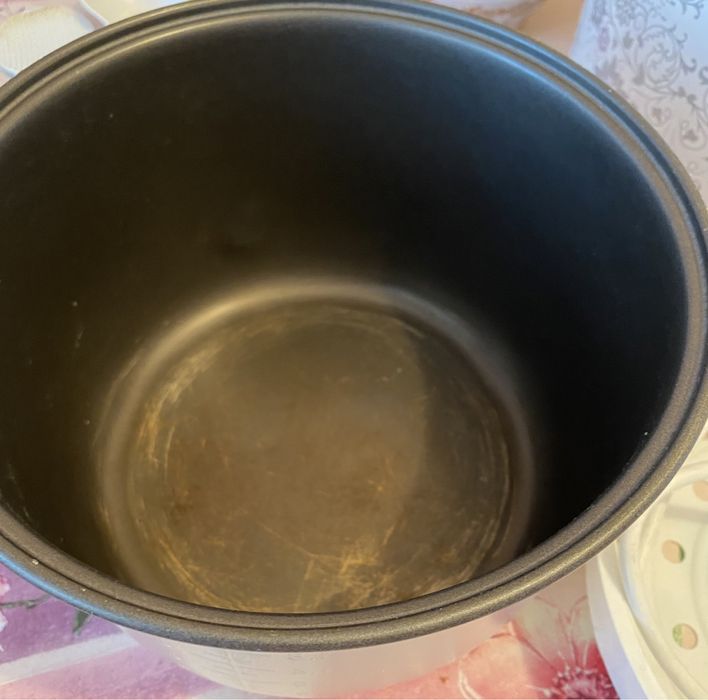 Продам мультиварку Polaris