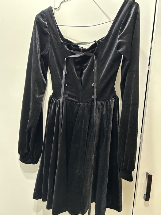 Продам платье новое