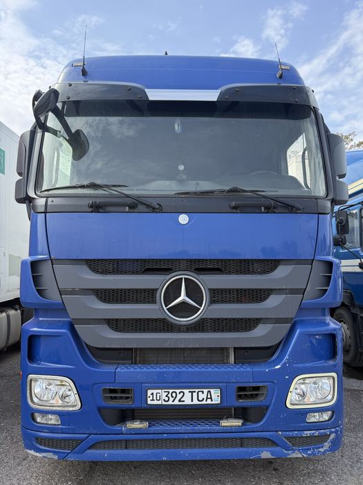 Продается сцепка тягач MERCEDES BENZ 440, полуприцеп LAMBERET SL 200e