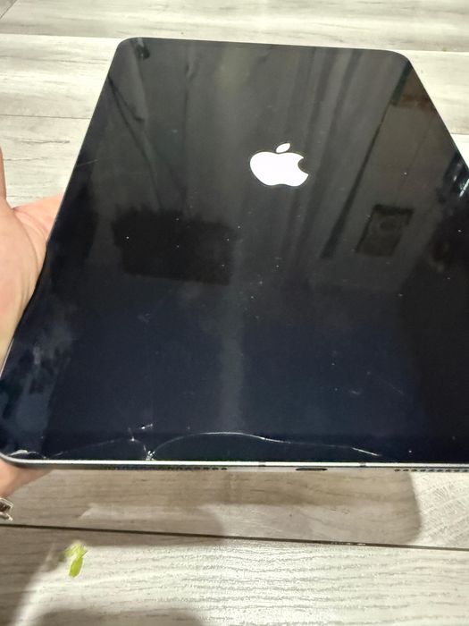 Vand Ipad 11 pro M4 2024