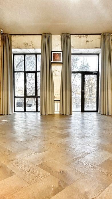 Премиум помещение в золотом квадрате