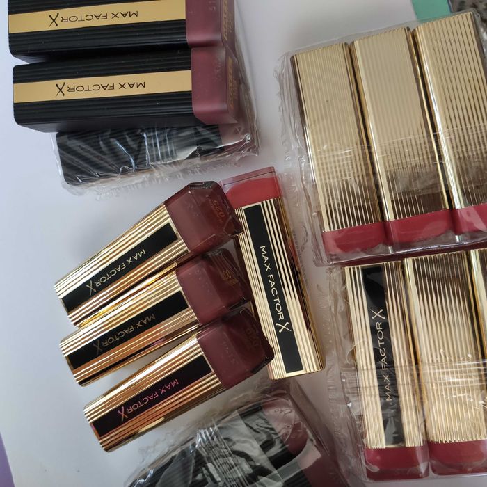 Max Factor Colour Elixir Matte Червило