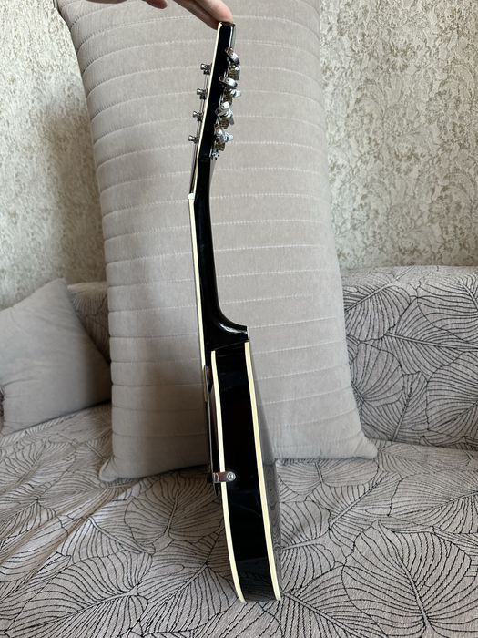 Мандолина Sakura