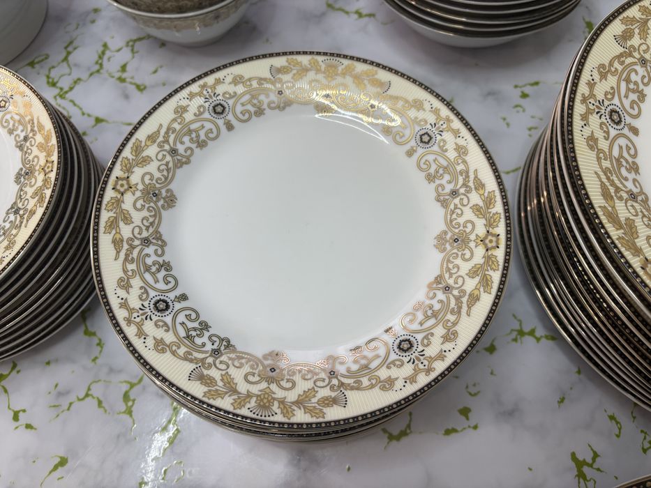 Продам набор посуды