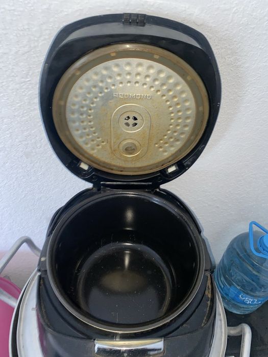 Продам Мультиварка