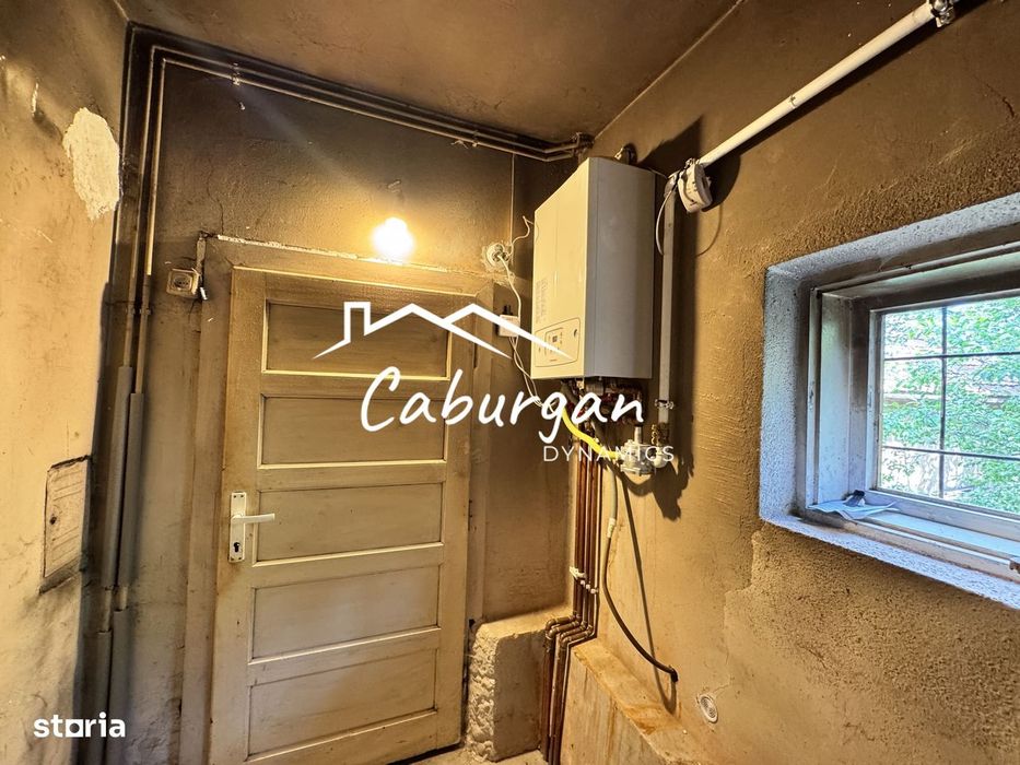 Casa cu 3 camere, 112mp utili, 516mp teren, garaj, Rasinari