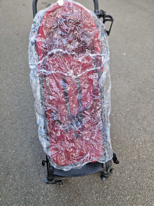 Carucior sport tip umbrela Joie