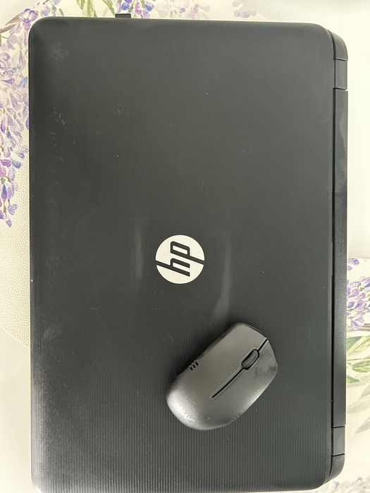 Laptop HP  17-p110ng